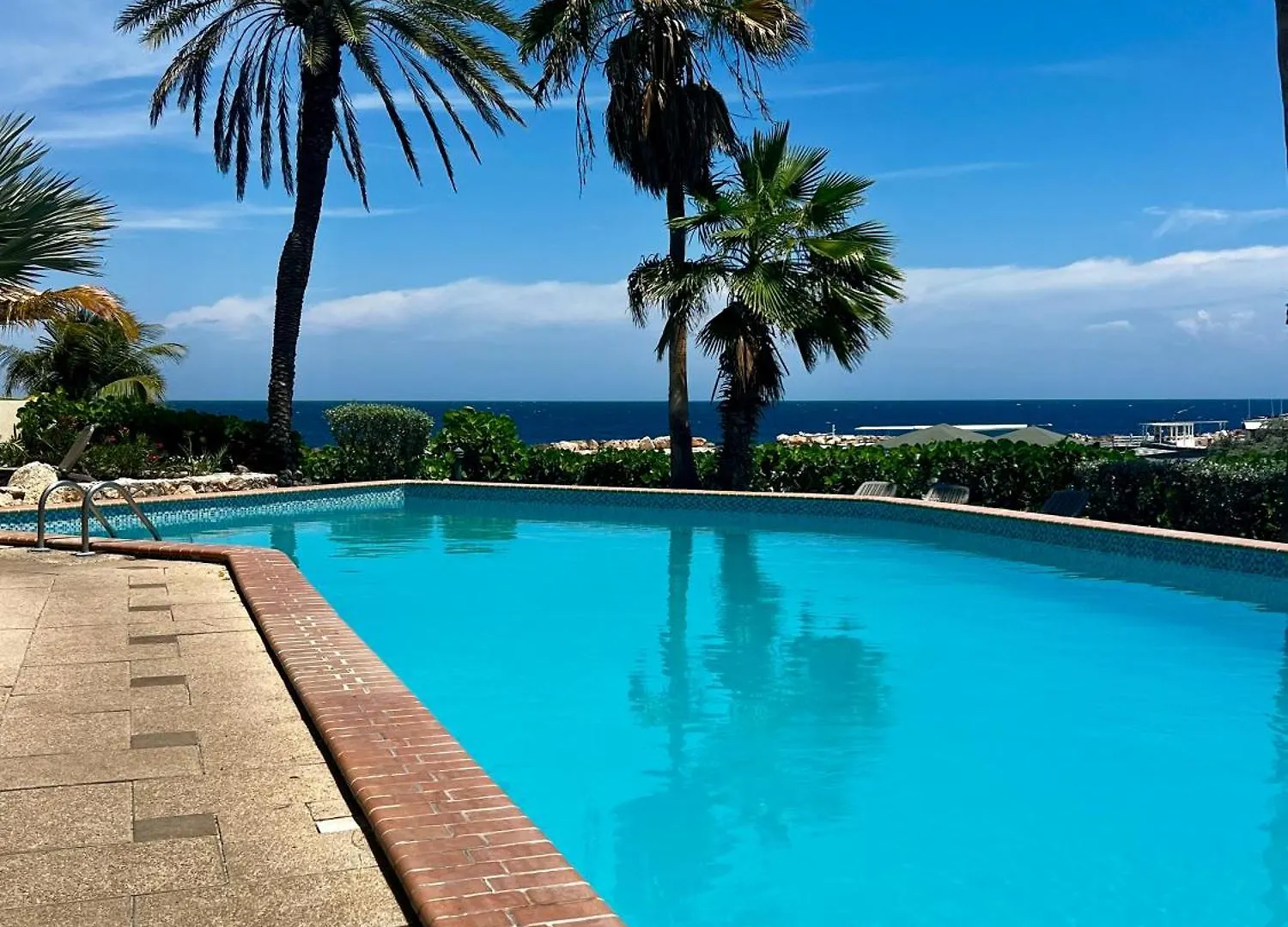 Palms & Pools Apartment At Curacao Ocean Resort Willemstad