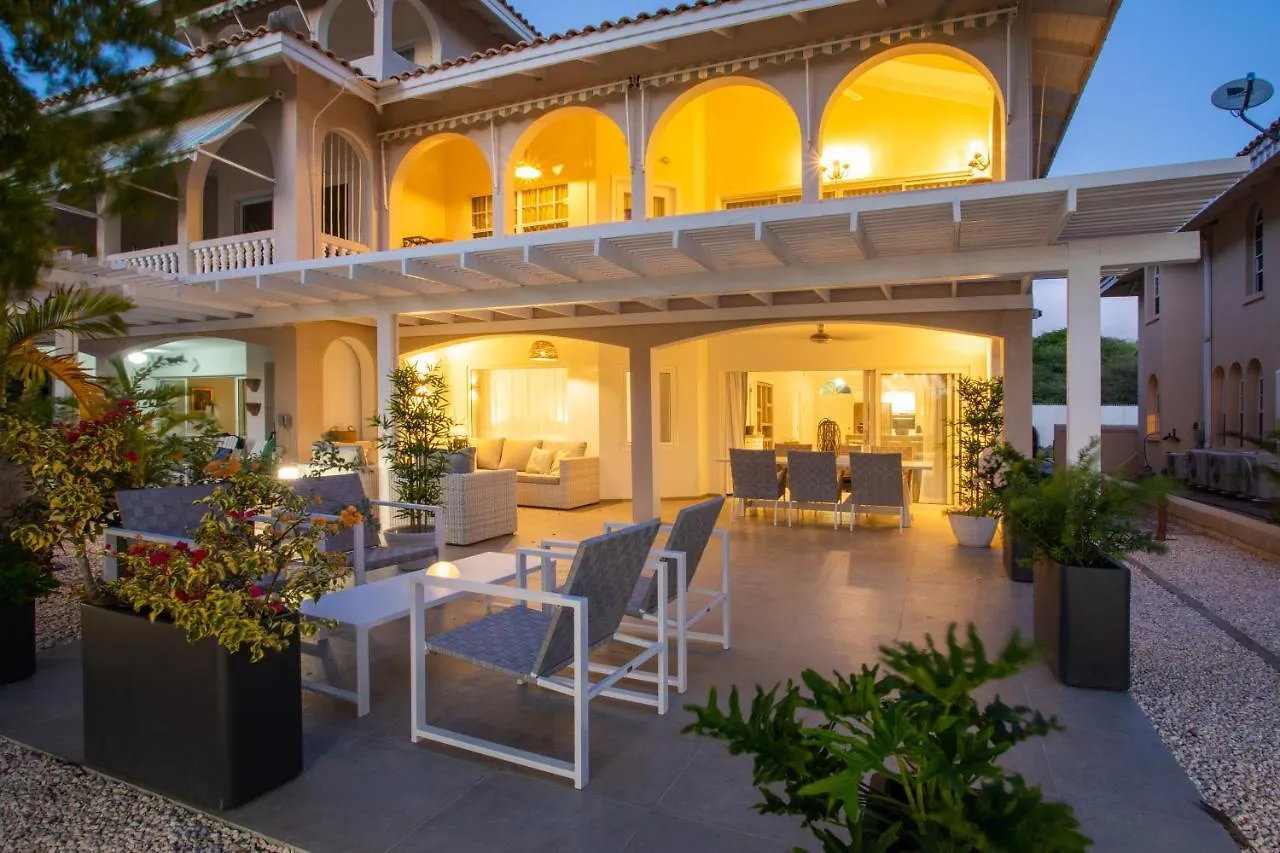 Palms & Pools Apartment At Curacao Ocean Resort Willemstad 0*,