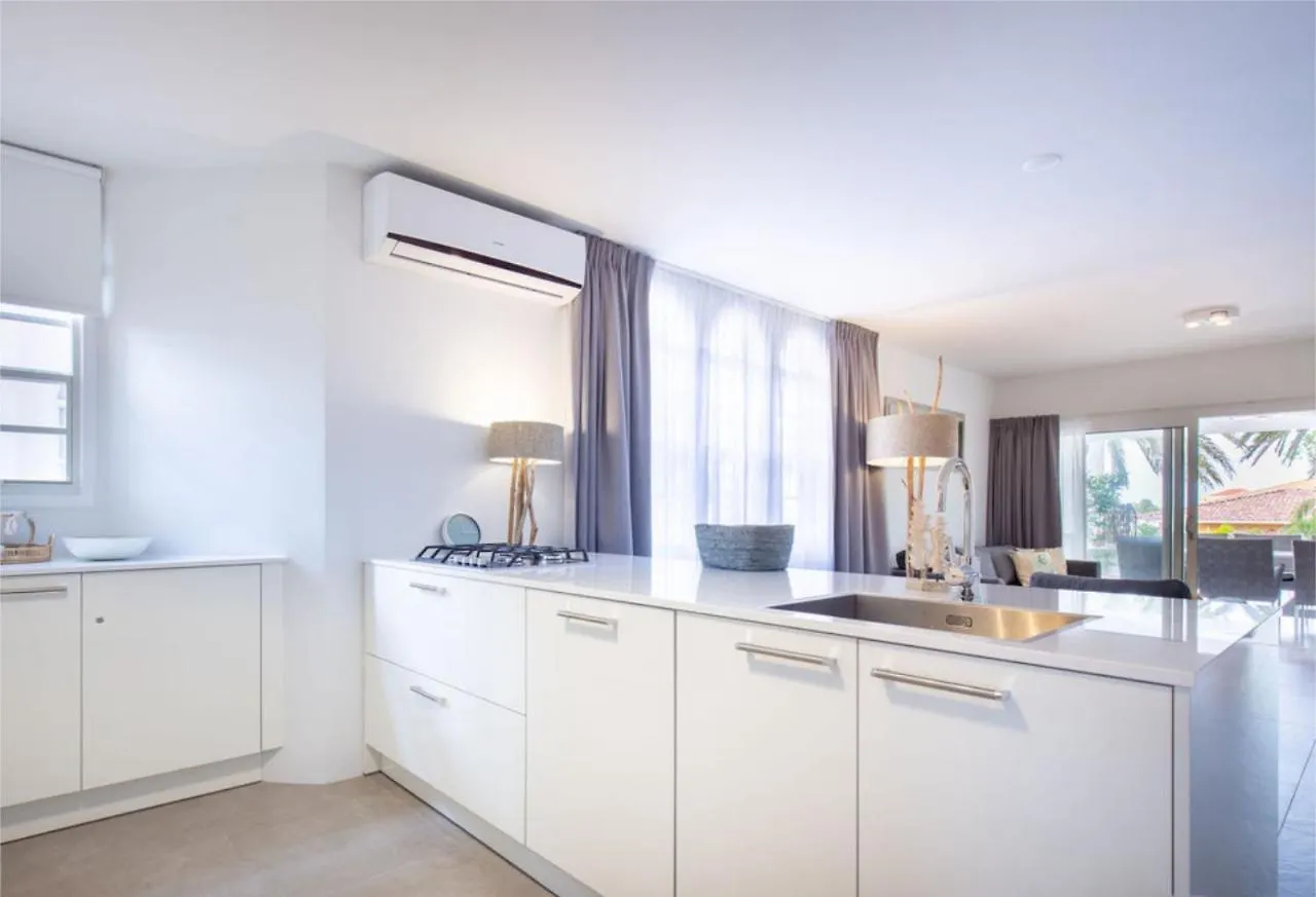 Palms & Pools Apartment At Curacao Ocean Resort Willemstad